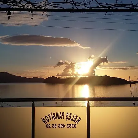 Keles & Restaurant Hostel Söğüt